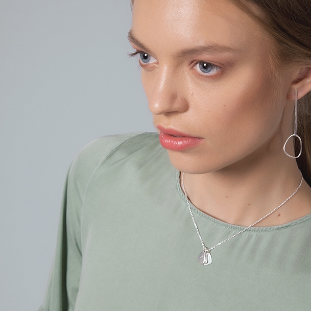 Necklace with name on it arnotts deals